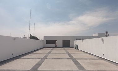 Renta o Venta Edificio De Oficinas En Esquina Totalmente REMODELADO !