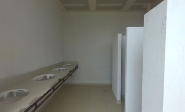 Renta o Venta Edificio De Oficinas En Esquina Totalmente REMODELADO !