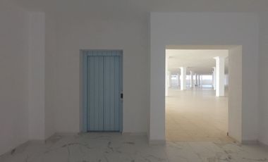 Renta o Venta Edificio De Oficinas En Esquina Totalmente REMODELADO !