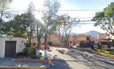 Hermosa Casa en Xochimilco, CDMX en Remate Bancario, ¡No pierda la oportunidad!
