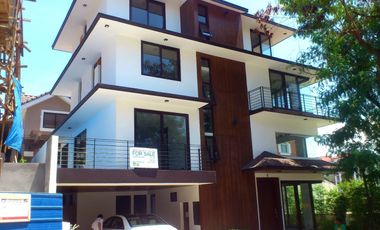 Good Deal 3 Storey House for Sale at Mckinley Hill Village Taguig City