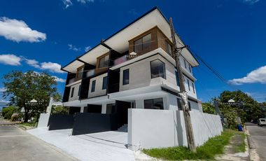TOWNHOUSE FOR SALE - Vermont Royale Executive Village, Antipolo