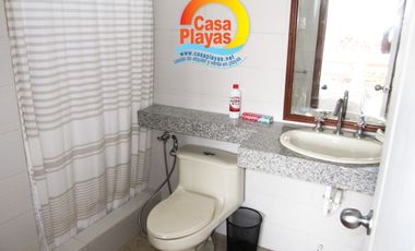 Casa con Piscina y Vista Al Mar de Venta en Playas, Vía a Data Km 1.5