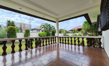 4 Bedroom House with spacious Garden for RENT in Angeles City Pampanga