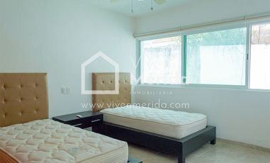 Townhouse en renta en San Ramón Norte