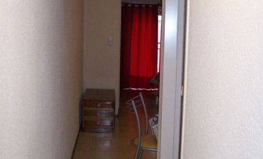 Monoambiente dividido con balcón en venta en plaza Colón