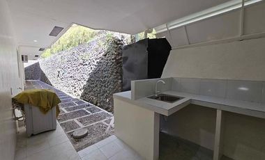For Rent  Lahug Newly Renovated Split Level/Bungalow House in Lahug,Cebu