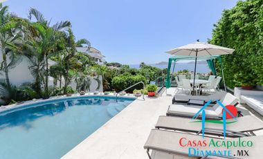Hermosa casa en renta vacacional. Con alberca y jardín privados. Vista al mar