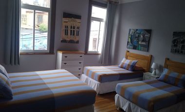 Venta de Casa Hostal en Valparaiso, 8 habitaciones 10 baños, equipado.