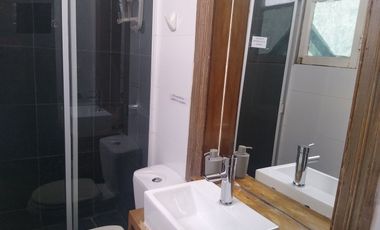 Venta de Casa Hostal en Valparaiso, 8 habitaciones 10 baños, equipado.