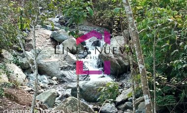 Propiedad en venta a una hora de Ibarra, JUNTO GUANABANA REPUBLIC