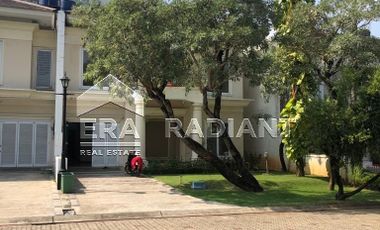 Rumah Dijual di Kebon Jeruk, Komplek Casa Goya Residence