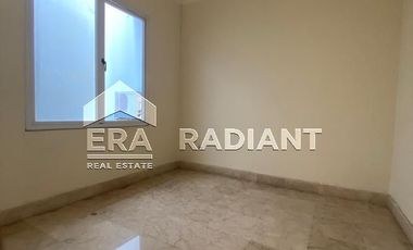 Rumah Dijual di Kebon Jeruk, Komplek Casa Goya Residence