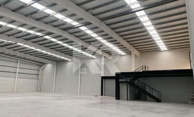 BODEGA DE 2390 METROS  IDEAL PARA TUS NECESIDADES DE ALMACENAMIENTO Y LOGÍSTICA EN TULTITLAN