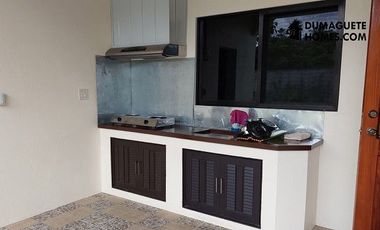 - SOLD -      3 BEDROOM HOME IN DAUIN