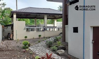 - SOLD -      3 BEDROOM HOME IN DAUIN