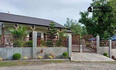 - SOLD -      3 BEDROOM HOME IN DAUIN
