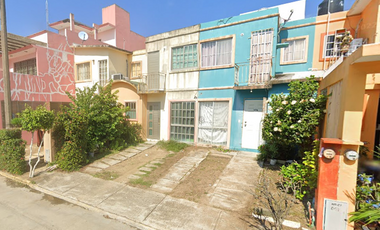 Casa en Remate Bancario en Puerto Esmeralda, Ver. (65% debajo de su valor comercial, solo recursos propios, unica Oportunidad) -