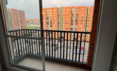 SE ARRIENDA HERMOSO APARTAMENTO EN FONTANA 2