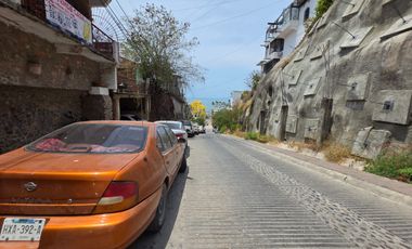 VENDO CASA PUERTO VALLARTA, COL. CENTRO