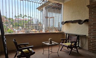 VENDO CASA PUERTO VALLARTA, COL. CENTRO
