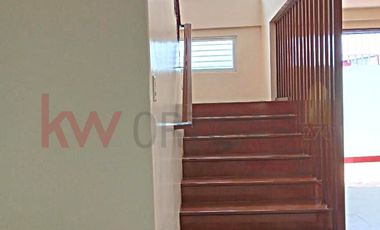 House and Lot for Sale in ITC Woodlands, Valenzuela