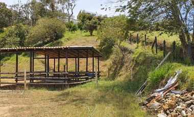 Lotes 1 de 5.378 m2 y 2 de 9.642 m2 El mejor precio de la zona $70.000 m2 Con Escrituras al 100%