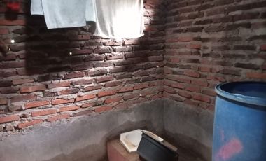 Rumah Pinggir Jalan Dekat Kampus UIN 2 Banten