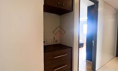 FOR RENT Newly Renovated and Spacious 3 Bedroom Unit in Platinum1000 in Greenhills near EDSA - RC40