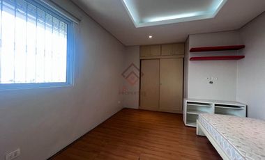 FOR RENT Newly Renovated and Spacious 3 Bedroom Unit in Platinum1000 in Greenhills near EDSA - RC40