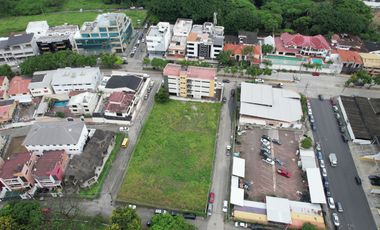 VENTA DE 5 LOTES EN KENNEDY NORTE