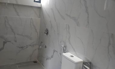 6 bedroom Modern design house for sale in Greenwoods Executive Village