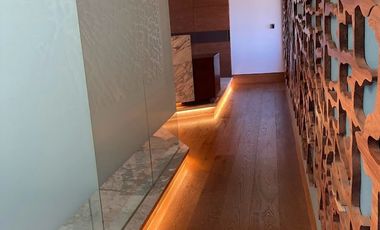 Oficina en Venta y Renta Downtown Santa Fe, AMUEBLADA única en su estilo NEGOCIABLE