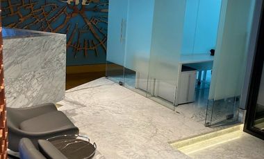 Oficina en Venta y Renta Downtown Santa Fe, AMUEBLADA única en su estilo NEGOCIABLE