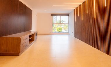 Casa en Venta de 5 recámaras con baño, Junto a Sonata Lomas de Angelópolis II