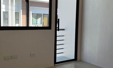 For Assume 3-Bedroom Corner Townhouse located in Lapu-Lapu City.