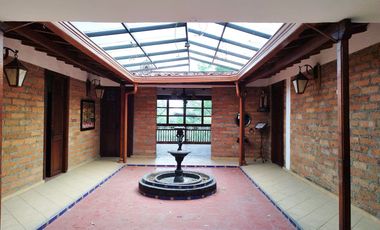 PR19554 Casa Comercial en arriendo en el sector Loma del Esmeraldal
