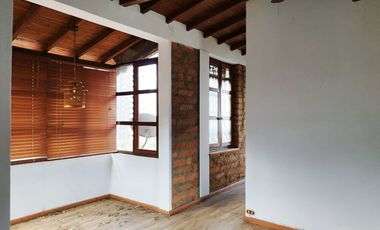 PR19554 Casa Comercial en arriendo en el sector Loma del Esmeraldal