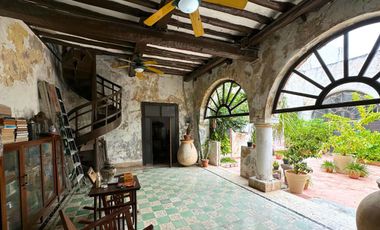 Casa Colonial en excelentes condiciones
