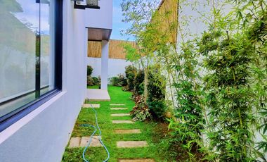 MANDAUE CITY CEBU HOUSE AND LOT FOR SALE