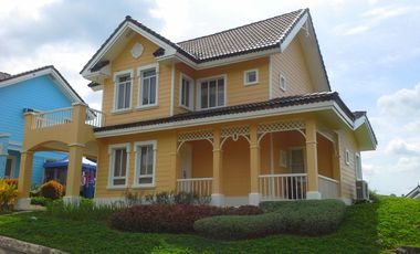 Property for sale- Overlooking 4 bedrooms single detached house in Riverdale Talamban Cebu