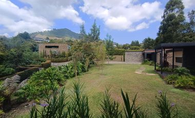 Beautiful One Level Home with Mountain Views Surrounded by Nature - Gated Community