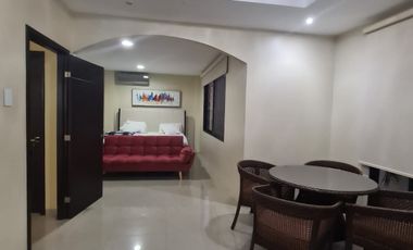 En venta lujosa y moderna casa amoblada en Isla Mocoli, Vía a Samborondón