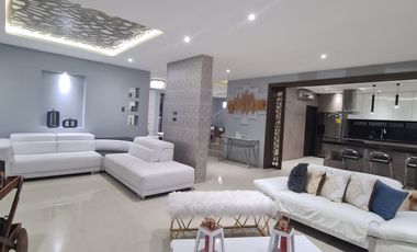 En venta lujosa y moderna casa amoblada en Isla Mocoli, Vía a Samborondón
