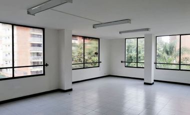 PR15767 Local en arriendo en el sector La Candelaria, Medellin