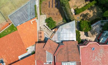 Casa en venta - La Herradura - 4 recamaras - Jardin y terraza