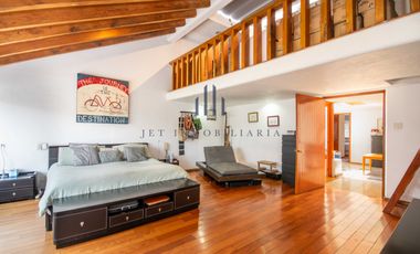 Casa en venta - La Herradura - 4 recamaras - Jardin y terraza