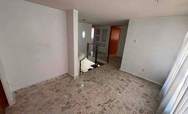 Excelente casa cerca Plaza Minas, Herradura