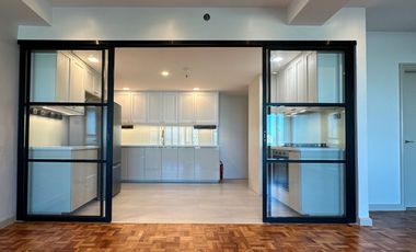 FOR LEASE! 156 sqm 2 Bedroom with Parking at  Renaissance 3000, Meralco Avenue, Pasig City