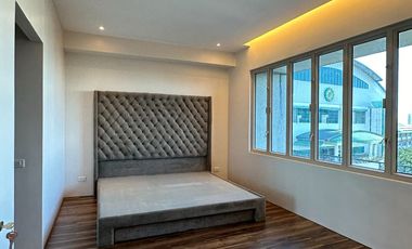 FOR LEASE! 156 sqm 2 Bedroom with Parking at  Renaissance 3000, Meralco Avenue, Pasig City